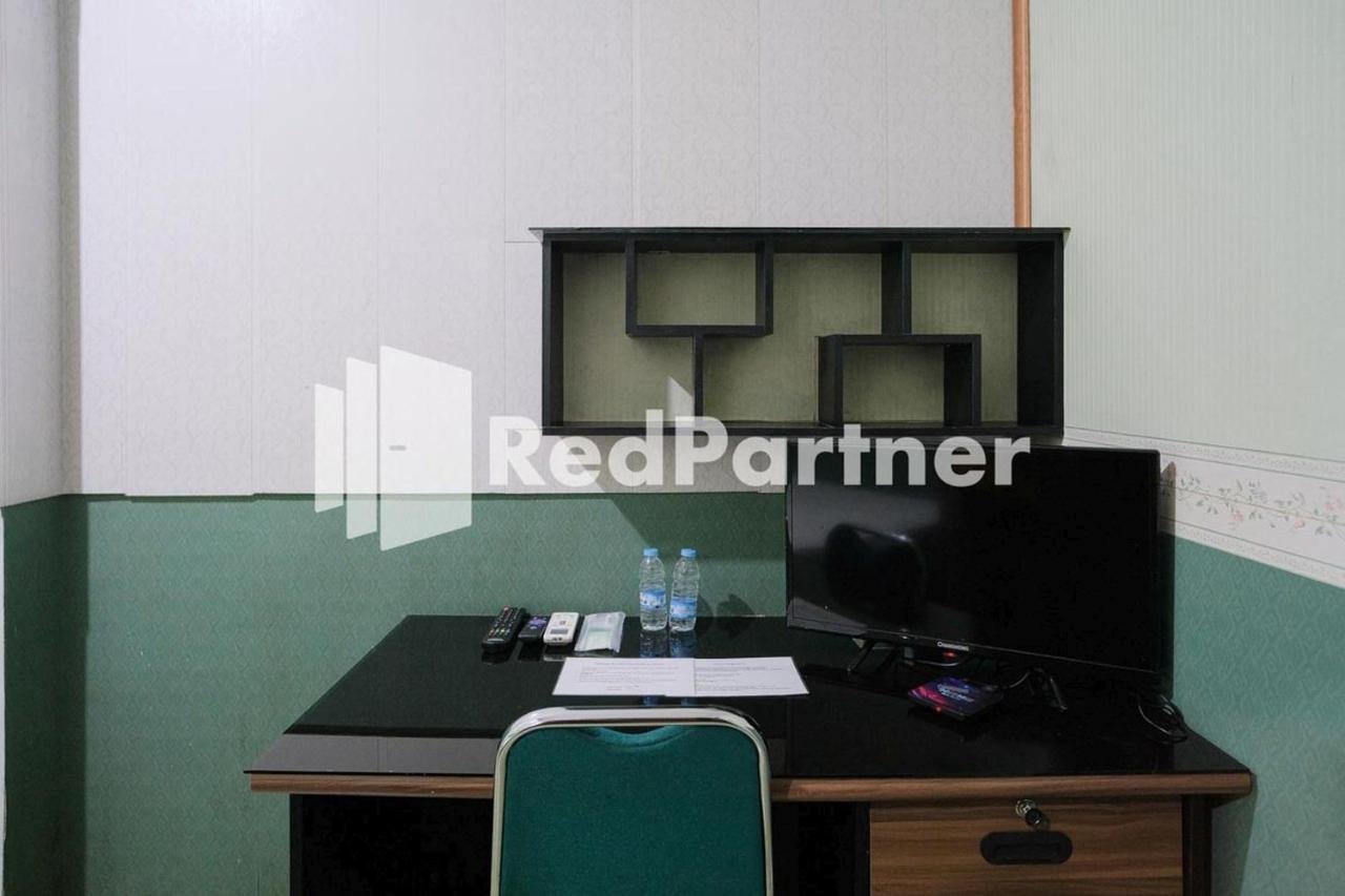 Pondok Hijau Syariah Mitra Reddoorz At Citraland Surabaya Exterior photo